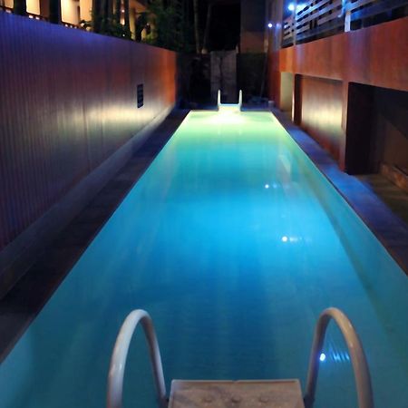 Baywatch Boutique Hotel Ao Nang Крабі Екстер'єр фото